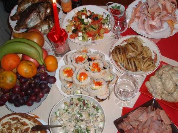 Дієтолог розповів, як правильно скласти новорічне меню і поєднувати страви між собою